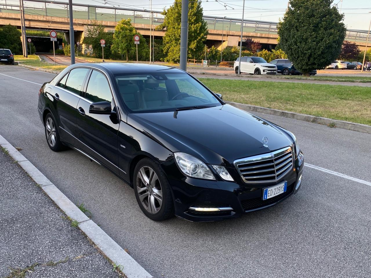 Mercedes-benz E 250 E BlueEFFICIENCY Avantgarde