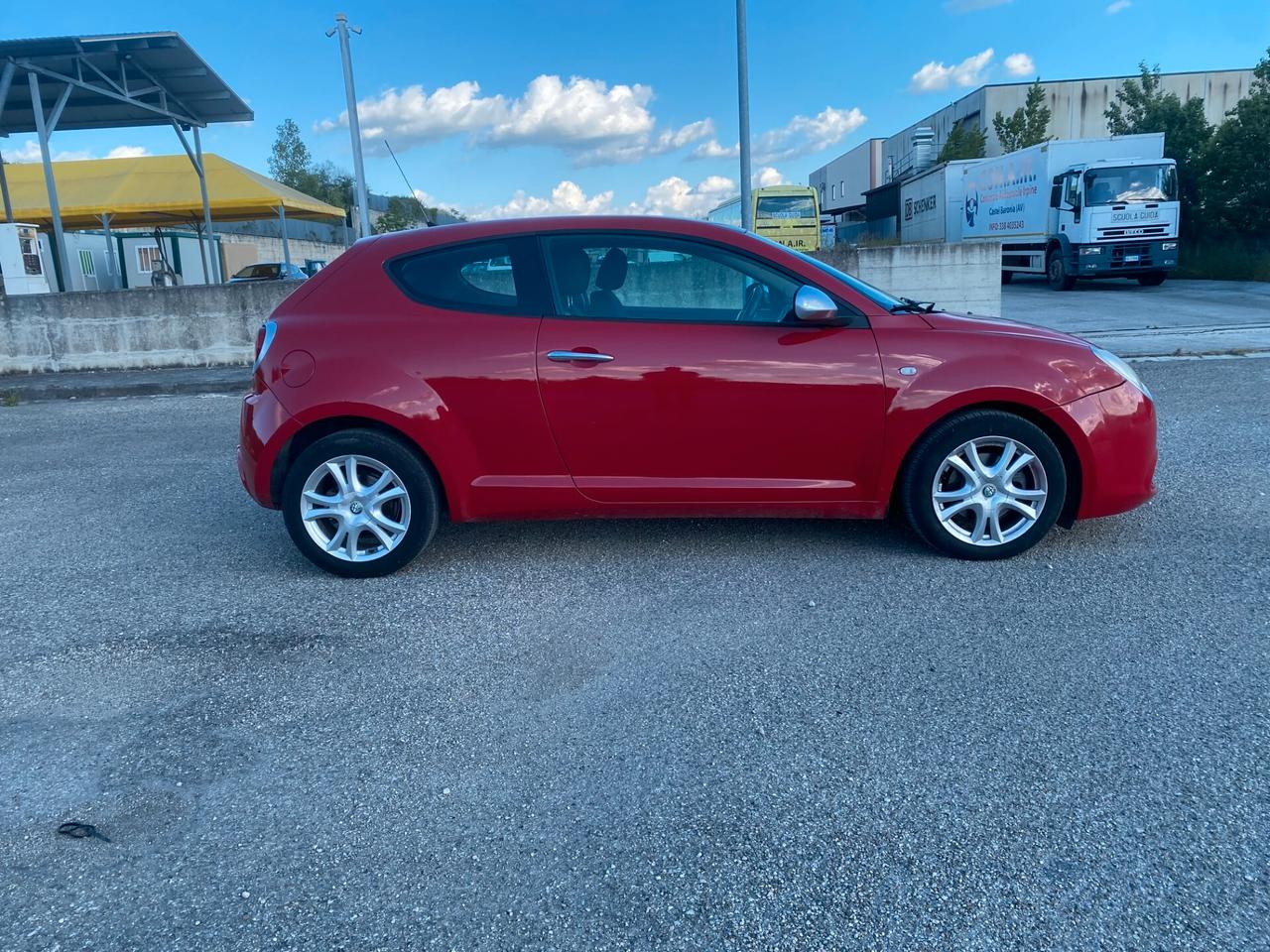 Alfa Romeo MiTo 1.3 JTDm-2 95 CV S&S Distinctive Sport Pack