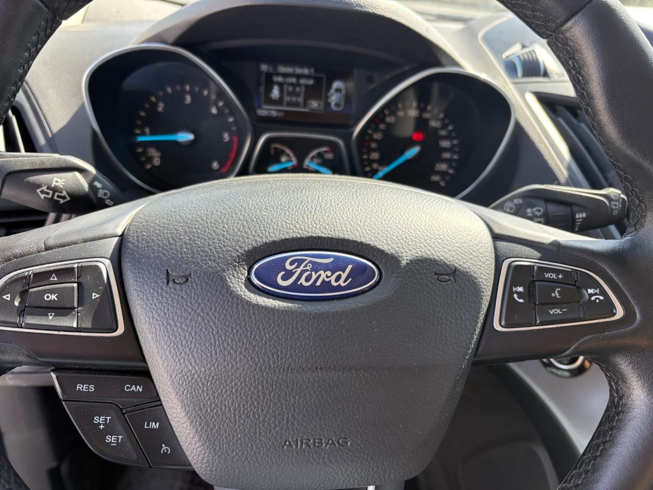 Ford Kuga 1.5 TDCI 120 CV S&S 2WD Titanium
