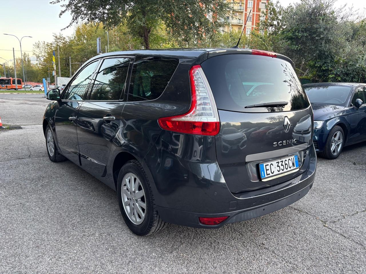 Renault Scenic 1.5 dCi 110CV 7 posti