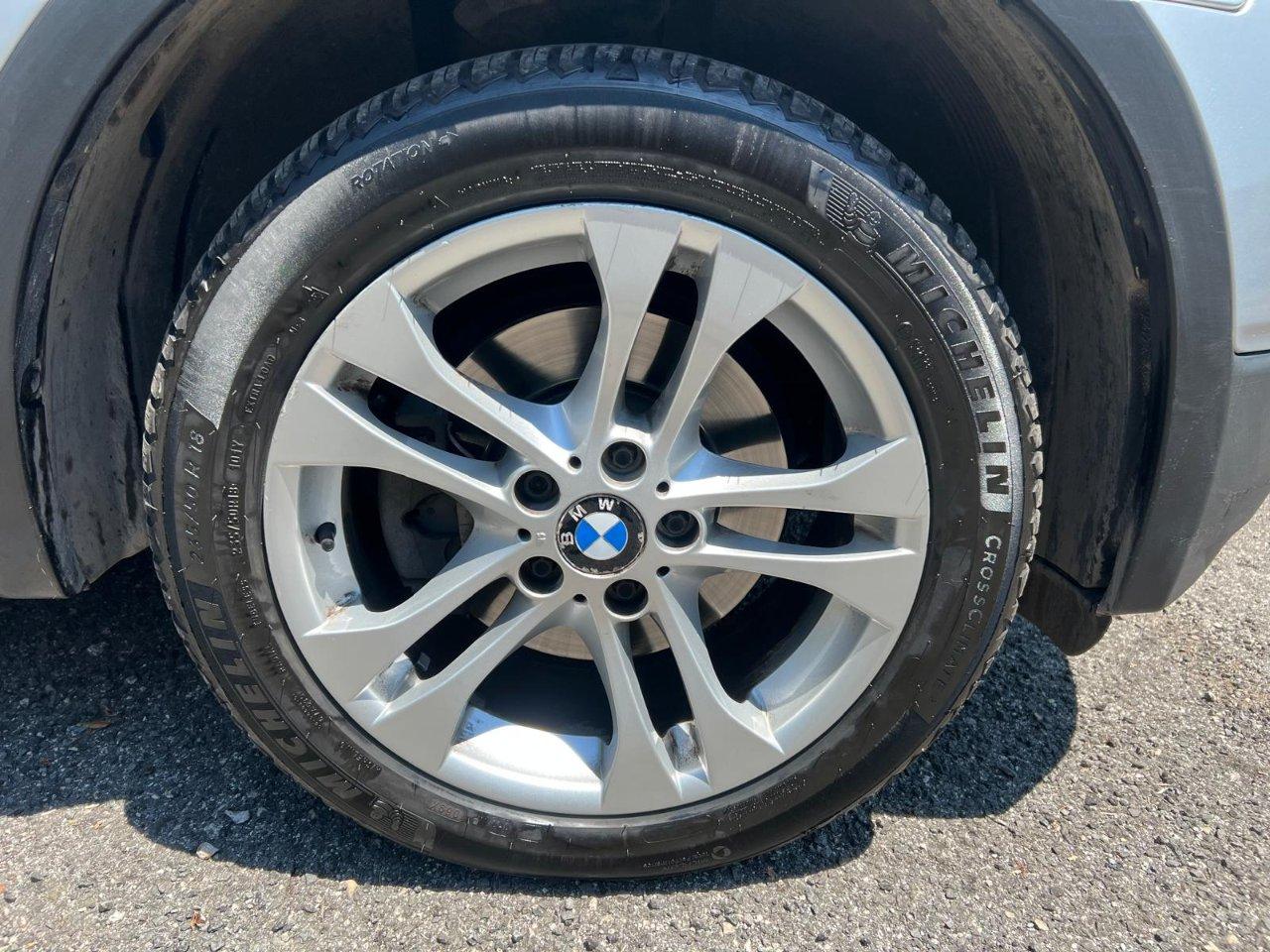 BMW X3 xdrive30i (3.0si) Futura