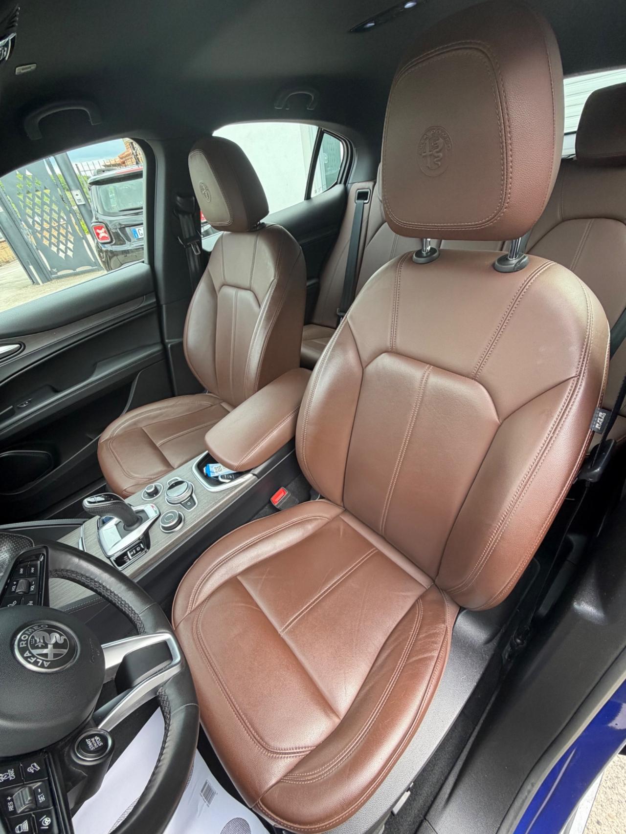 Alfa Romeo Stelvio 2.2 Turbodiesel 210 CV AT8 Q4 Ti