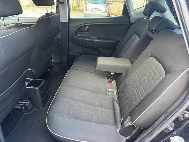 KIA Venga Stupenda Bellissima 1.4 CRDi 90CV WGT EX
