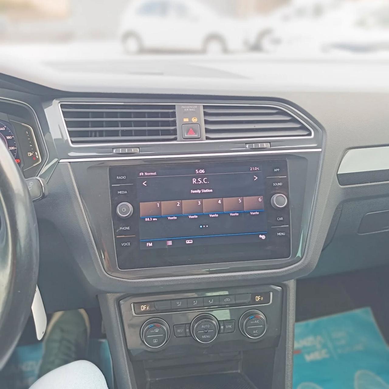 Volkswagen Tiguan 2.0 TDI RLINE UNICPROPRIET