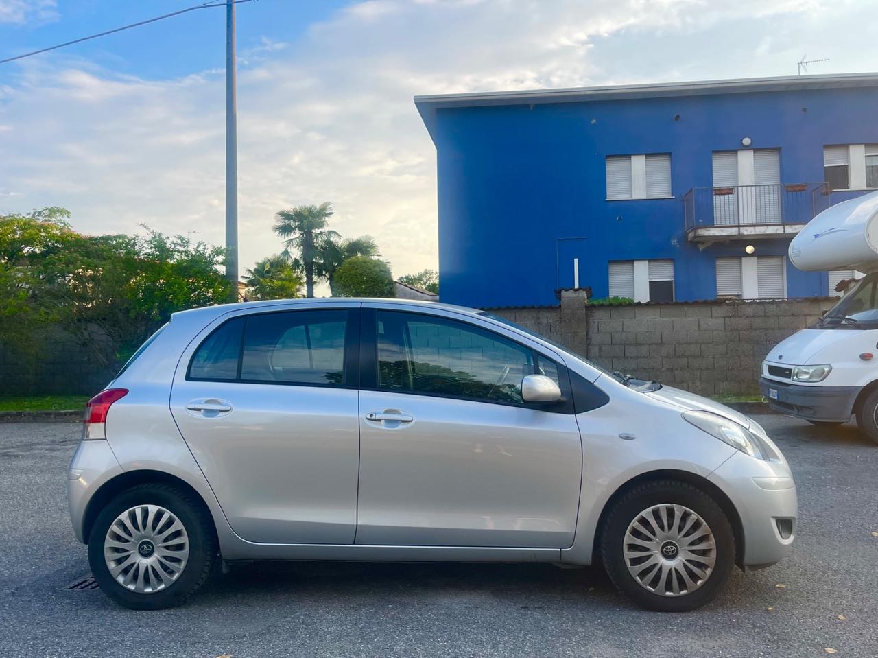 Toyota Yaris 1.3 5 porte Sol