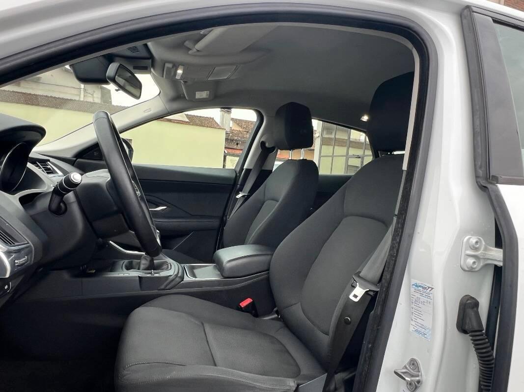Jaguar E-Pace 2.0d i4 R-Dynamic S awd 150cv my19
