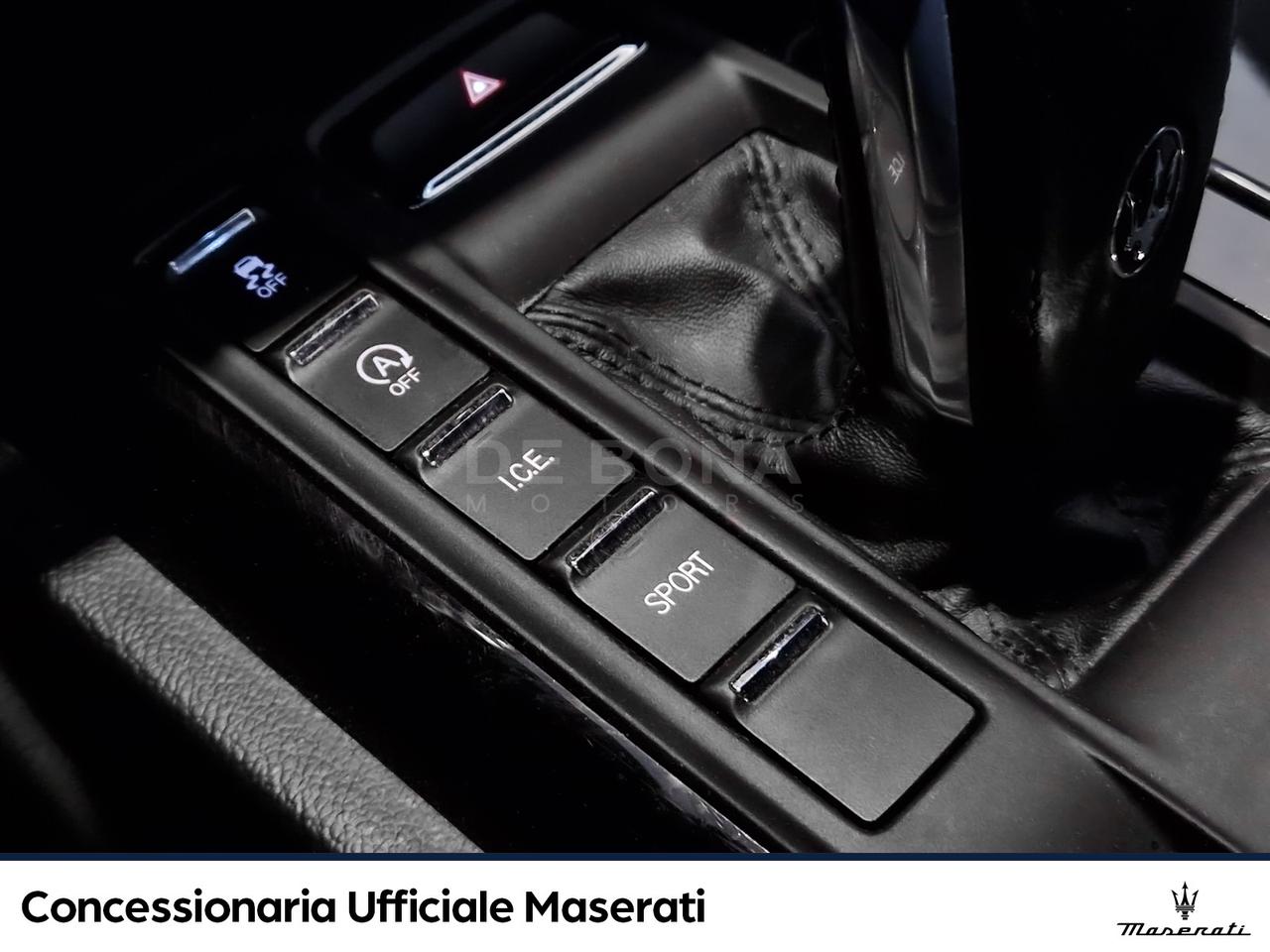 Maserati Ghibli 3.0 v6 ds ribelle black 275cv auto
