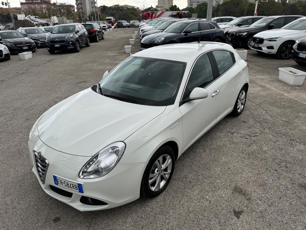 Alfa Romeo Giulietta 2.0 JTDm-2 140 CV Distinctive