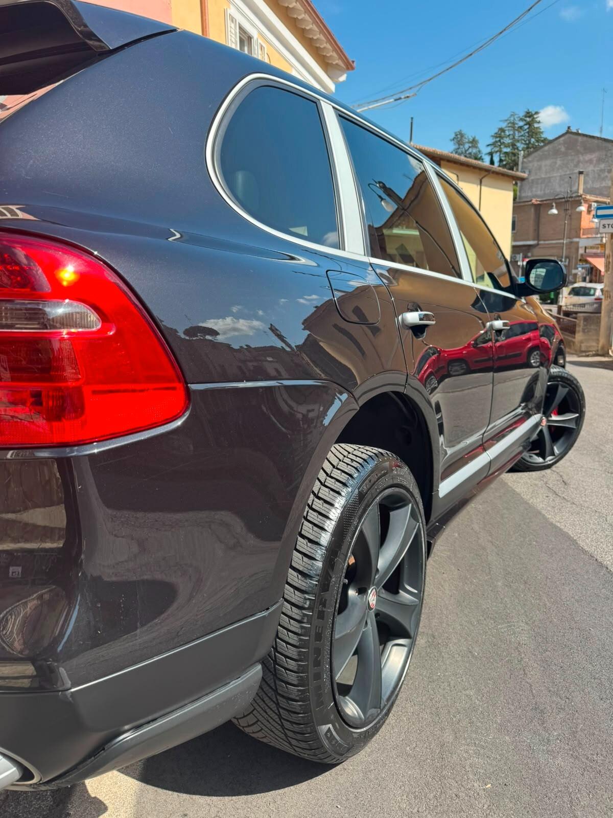 Porsche Cayenne 3.0 v6 Diesel 239 cv, FULL OPTIONAL, CATENA ESEGUITA, ALLESTIMENTO TURBO, UNICA