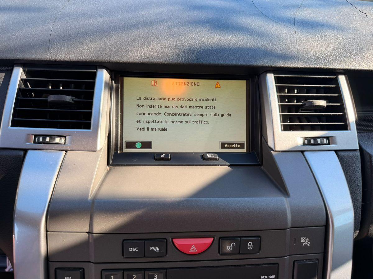 LAND ROVER - Range Rover Sport - 2.7 TDV6 HSE