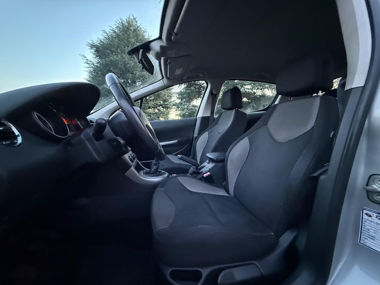 Peugeot 308 1.6 VTi 120CV 5p. Tecno