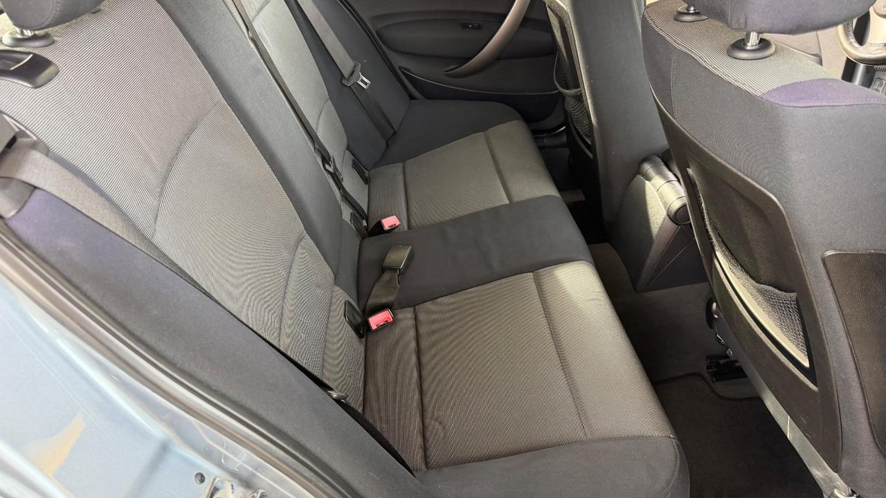 Bmw 118 118d cat 5 porte Attiva