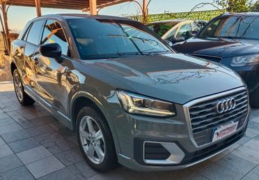 Audi Q2 30 TDI S tronic Identity Black