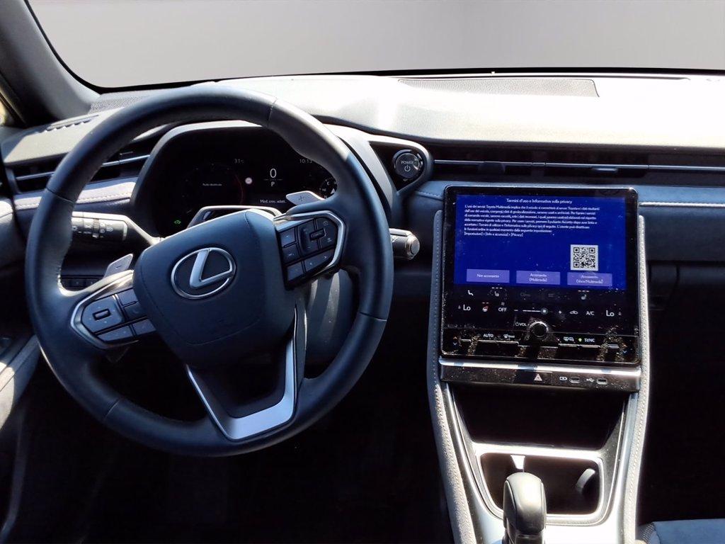 LEXUS Lbx 1.5 hybrid cool 4wd del 2024