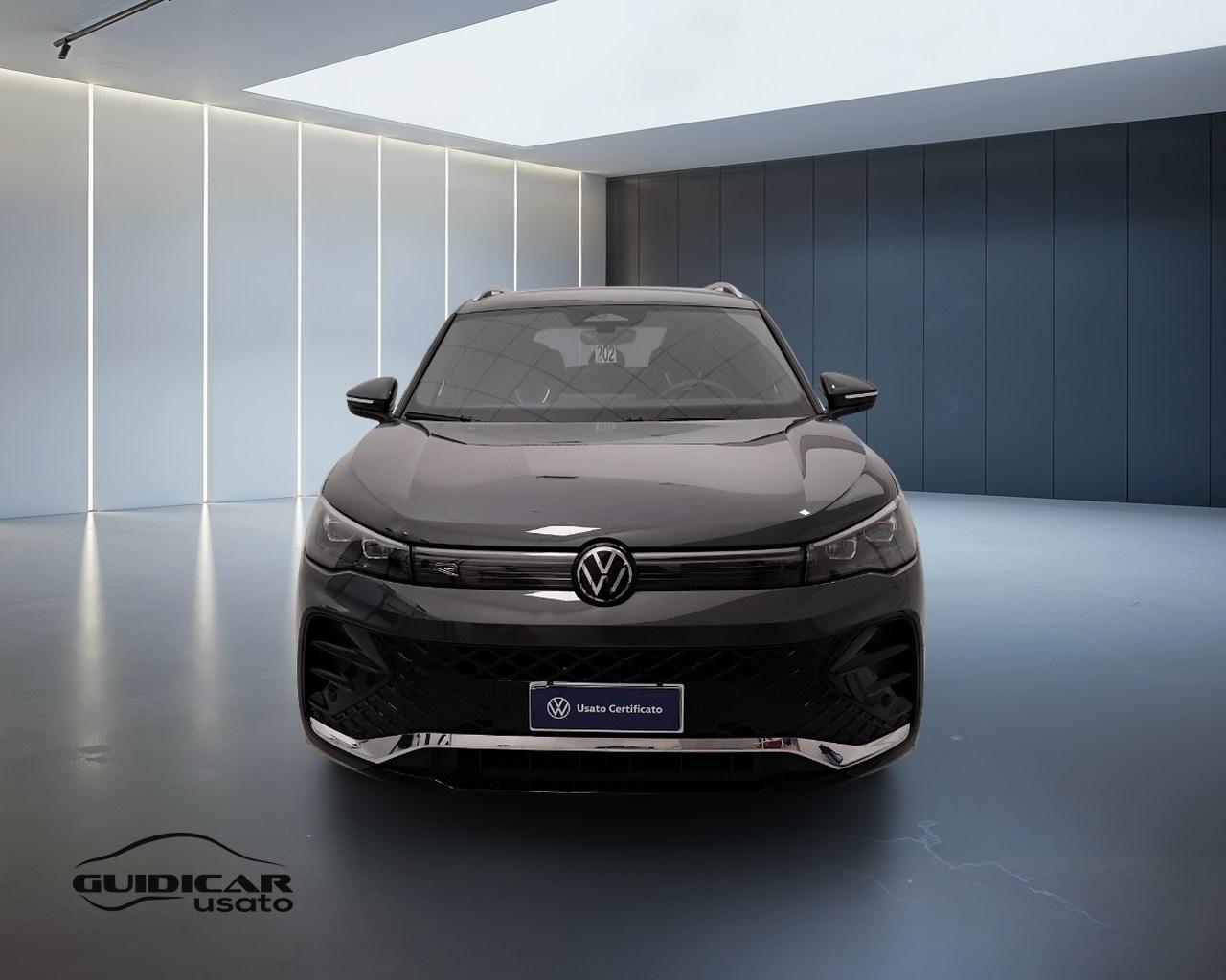 VOLKSWAGEN Tiguan III 2024 - Tiguan 2.0 tdi R-Line 150cv dsg