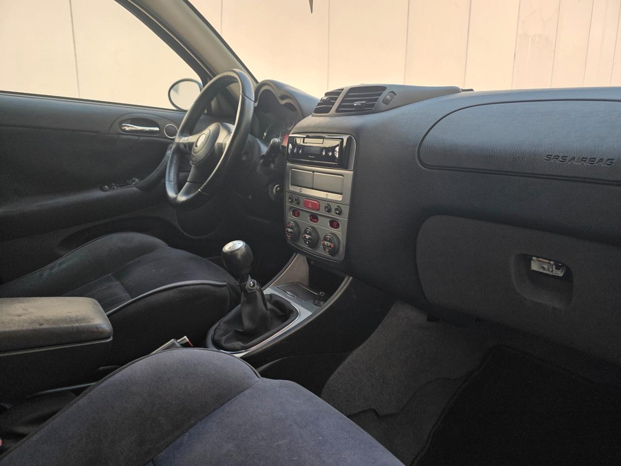 Alfa Romeo 147 1.9 JTD (120) 5 porte