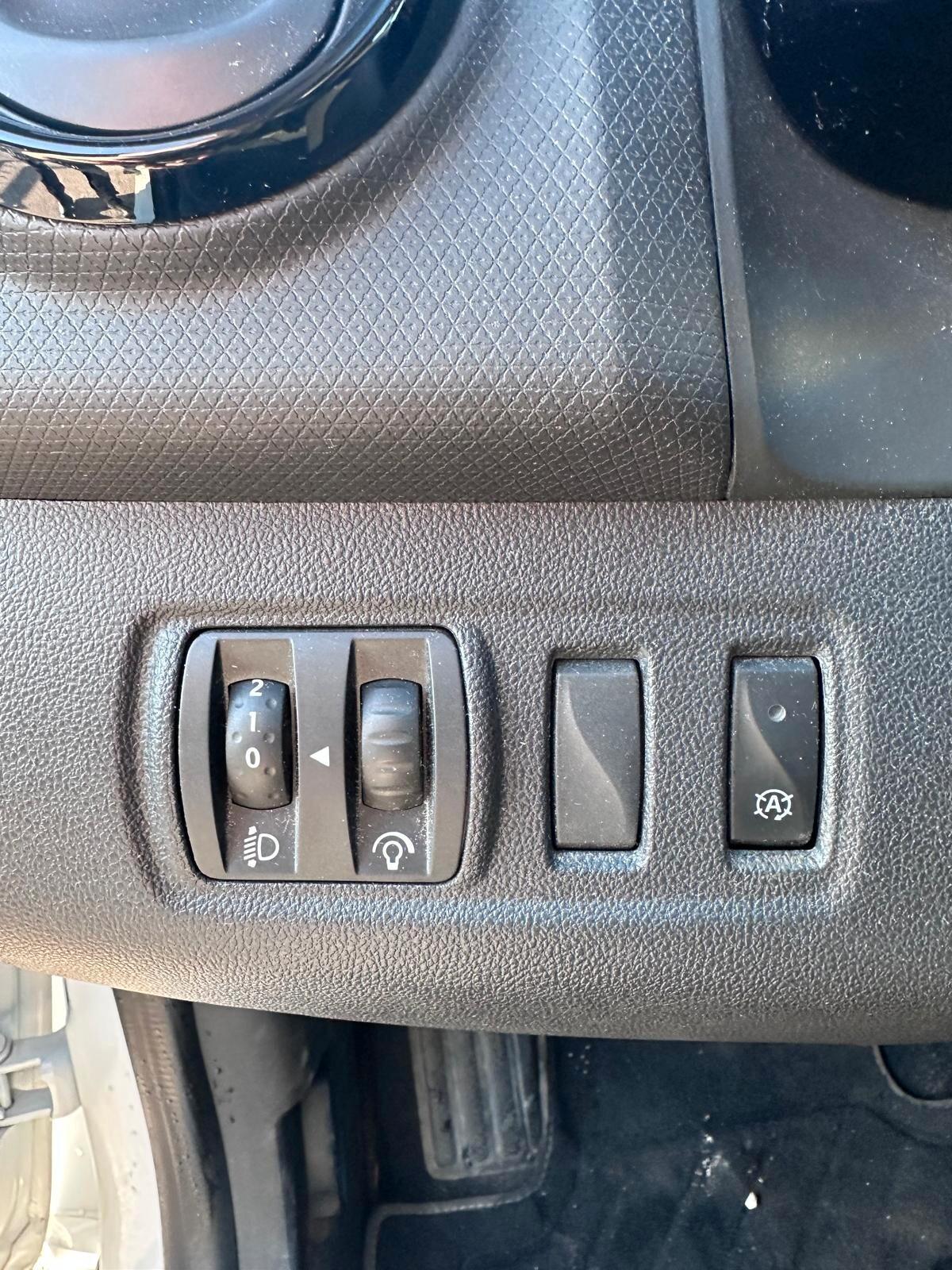 Renault Clio VAN dCi 8V 75 CV 5 porte Moschino Zen