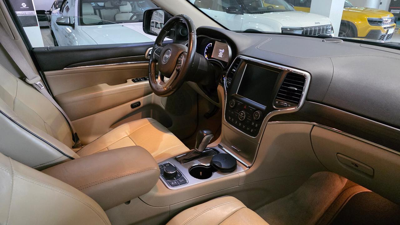 Jeep Grand Cherokee 3.0 V6 CRD 250 CV Multijet II Overland