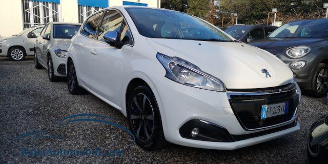 PEUGEOT 208 5 porte Allure NeoPatentati