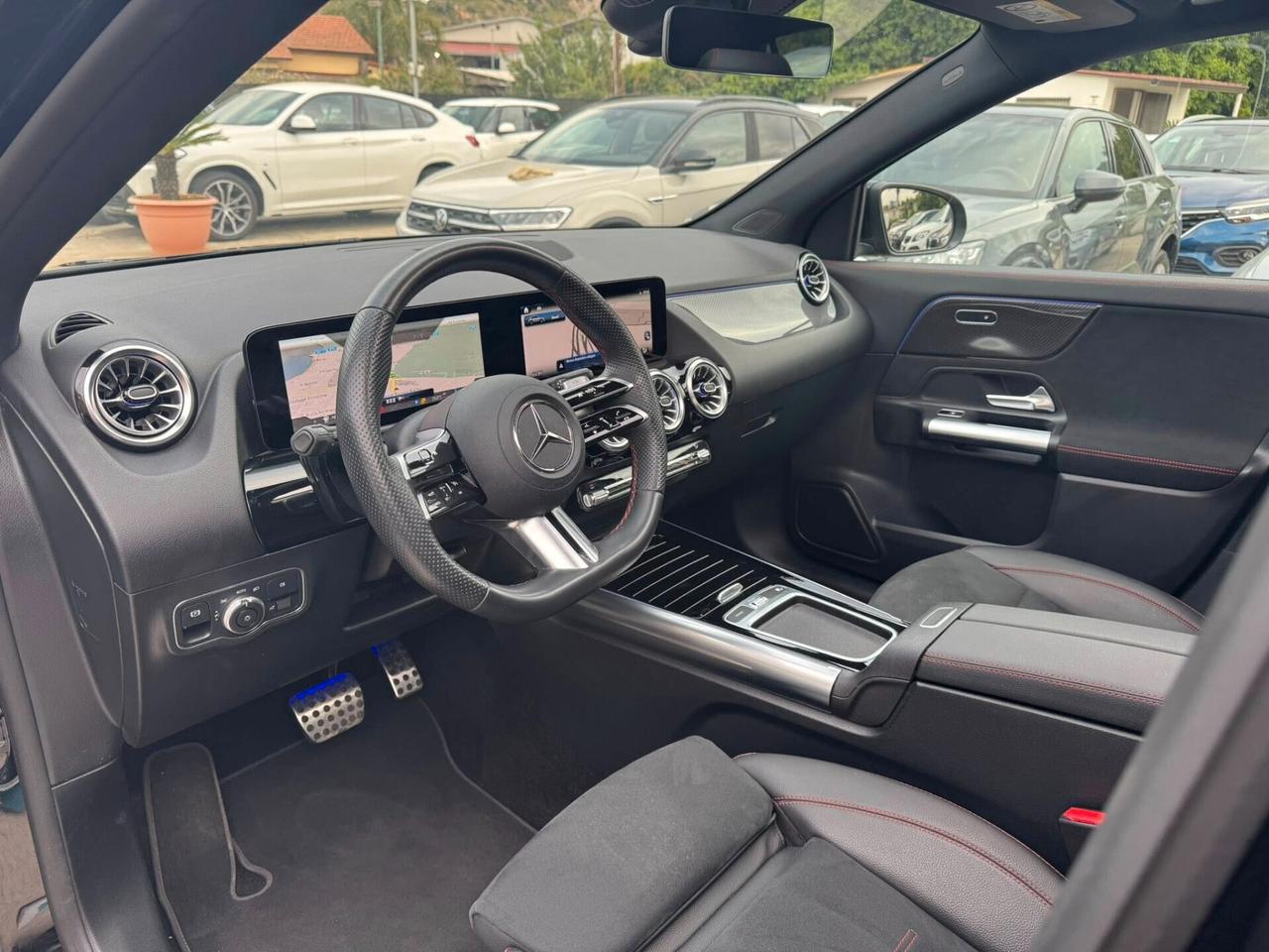 MERCEDES GLA200d PREMIUM PLUS AMG LINE