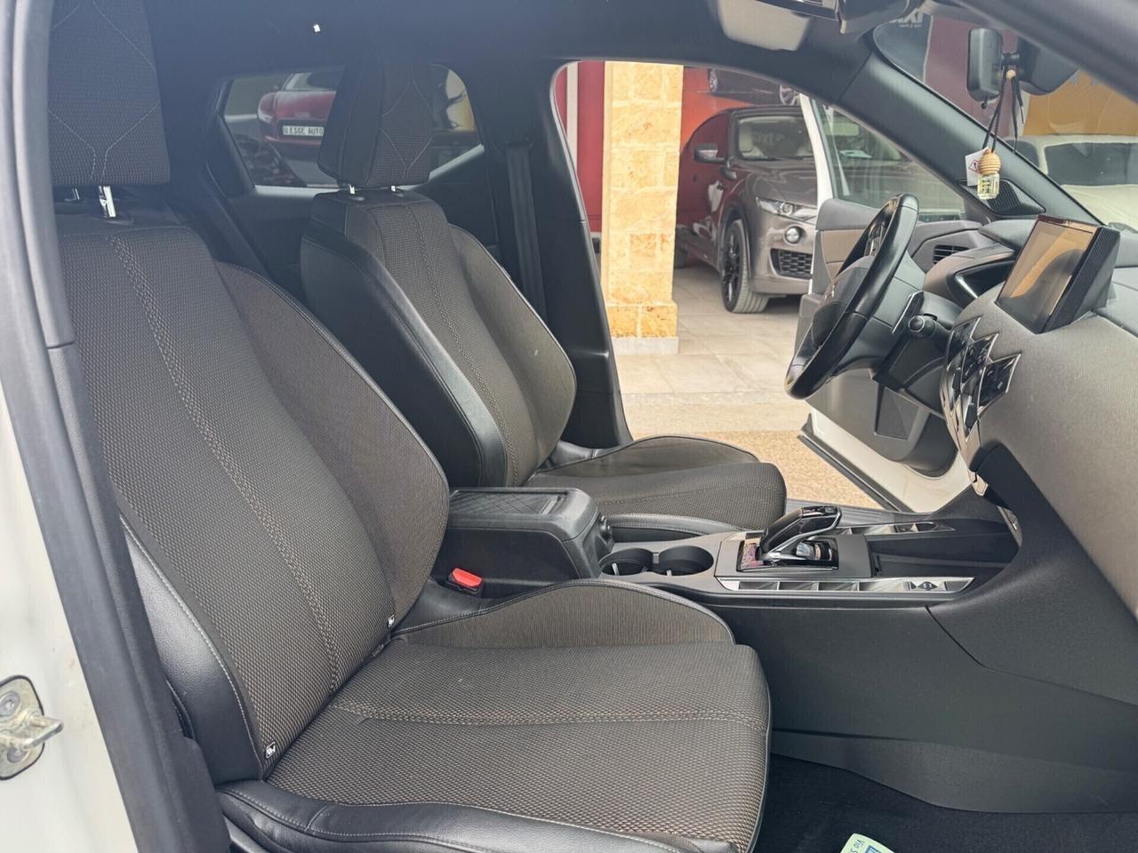 Ds DS3 Crossback BlueHDi 130 aut. So Chic retro