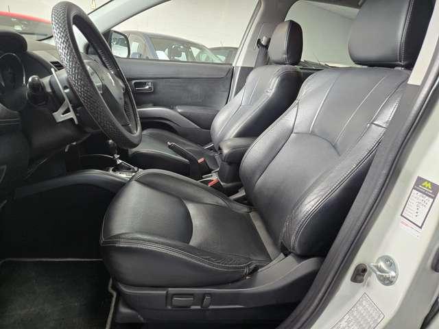 Peugeot 4007 4007 2.2 hdi 16v Feline dcs E5