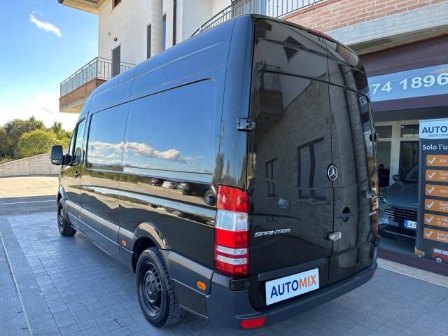 Mercedes-Benz Sprinter 311 CDI F37/33 t.alto p.m. Execut Furgone 4-door