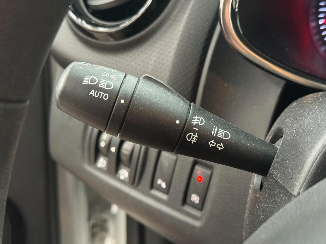 Renault Clio TCe 12V 90CV Start&Stop 5 porte Energy Zen