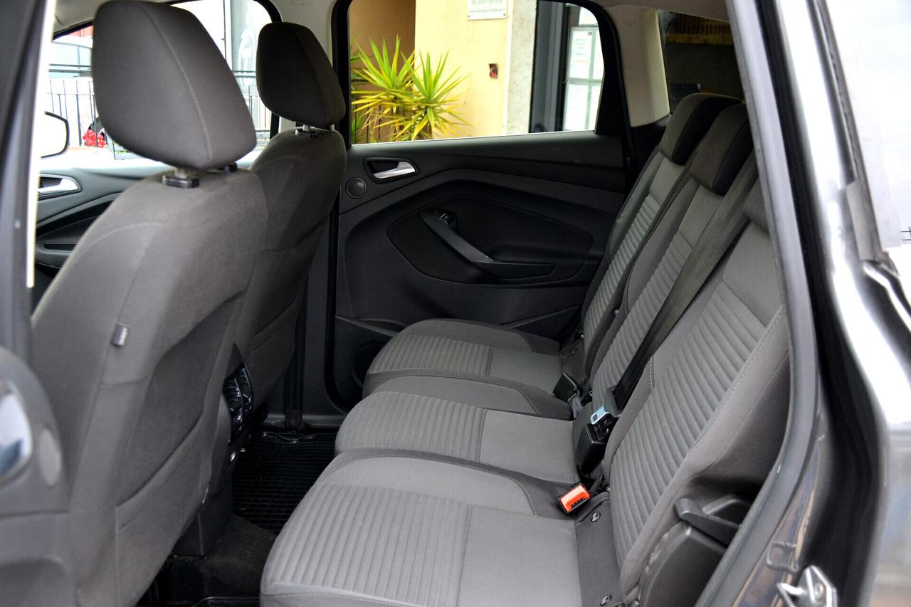 Ford C-Max 1.5 TDCi 120CV TITANIUM NAV+TEL+RCAM+PRIVACY+CERCH