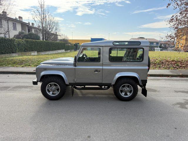LAND ROVER Defender 90 2.2 SE TD4 Station Wagon UNICO PROPRIETARIO