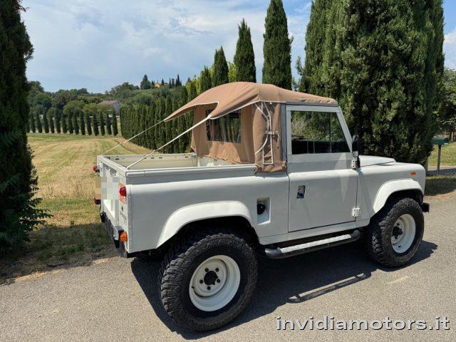 LAND ROVER Defender 90td Pick-Up RESTAURO PERSONALIZZATO