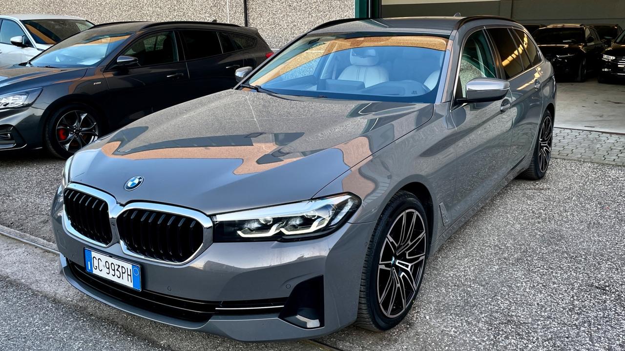 Bmw 520 520d 48V Touring Luxury sport pelle