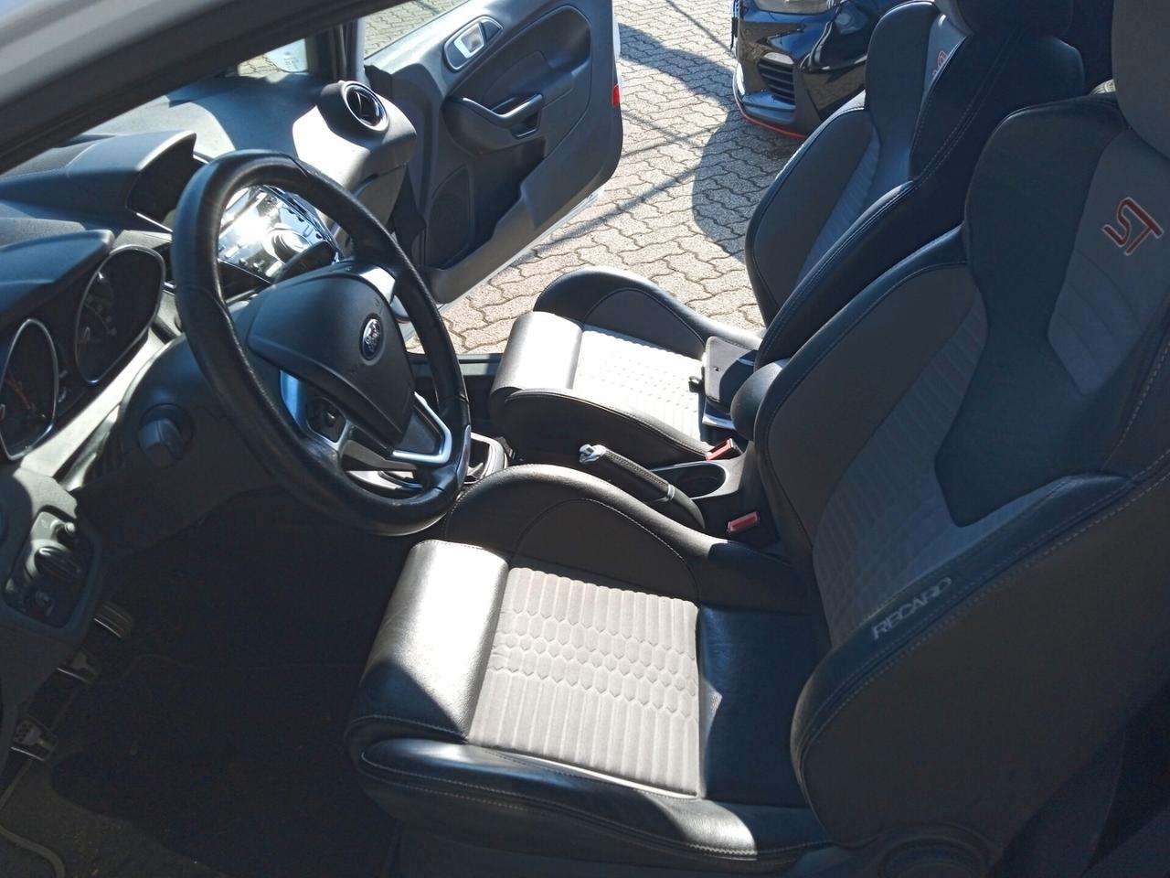 Ford Fiesta ST SENS PARK 17" VETRI SCURI NAVIGATORE IN ARRIVO OPZIONABILR