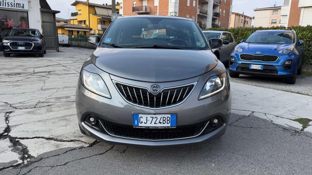 Lancia Ypsilon Ypsilon III 2021 1.0 firefly hybrid Silver s