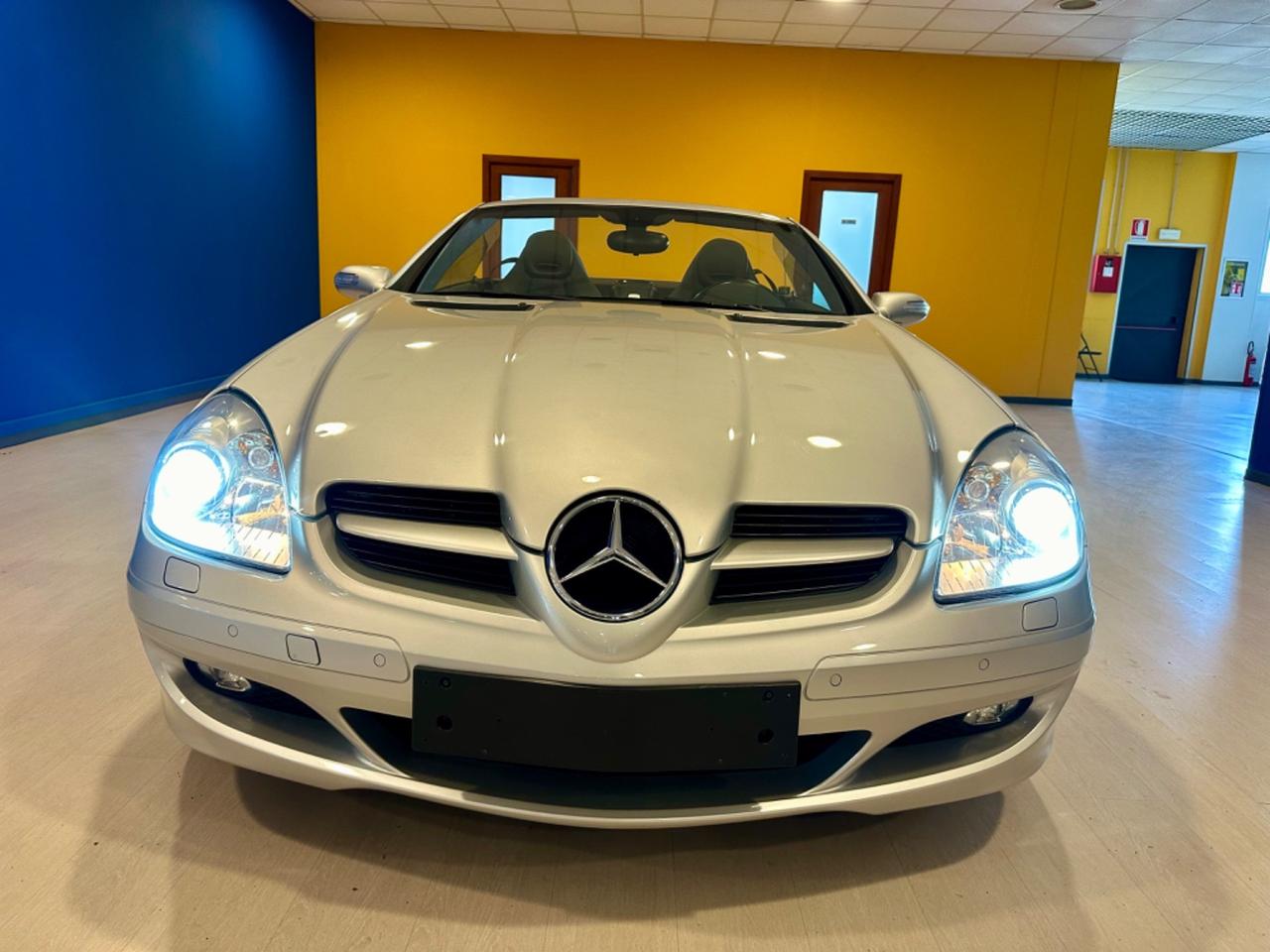 Mercedes-benz SLK 200 Kompressor FULL OPTIONAL*BOOK SERVICE*CONDIZIONI DA AMATORE*