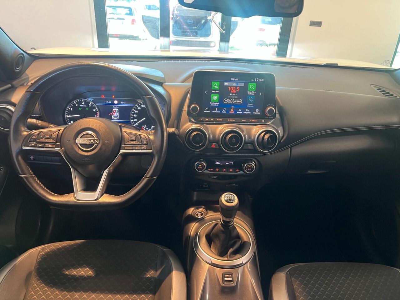Nissan Juke 1.0 DIG-T 114 CV N-Connecta