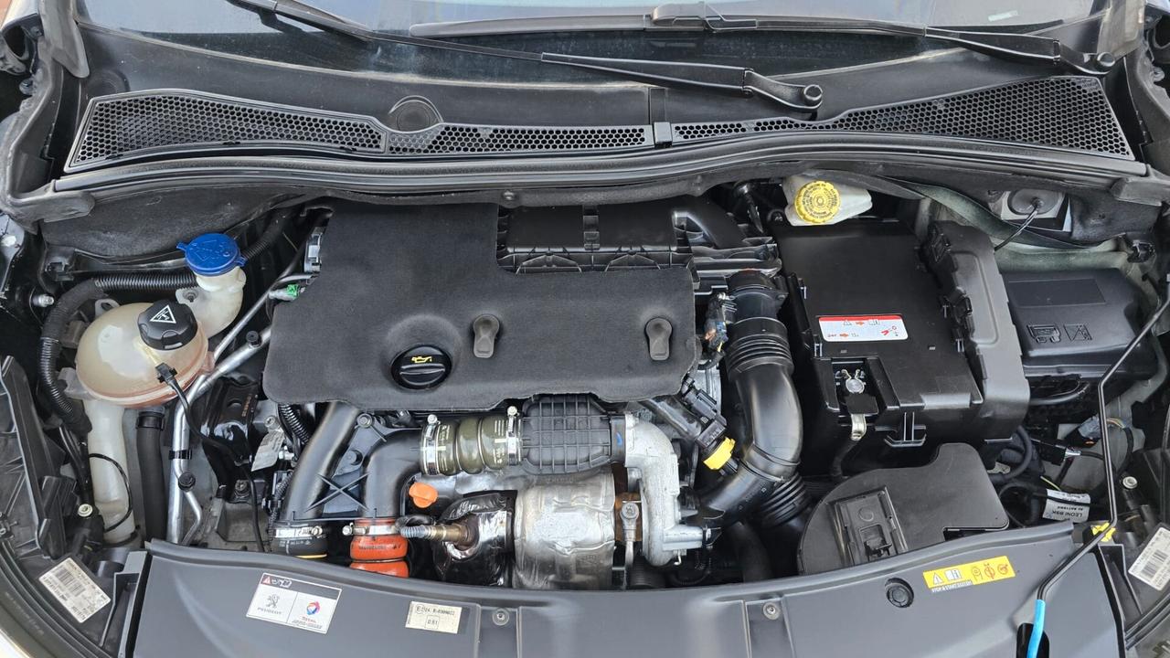Peugeot 2008 1.6 e-HDi 92 CV Stop&Start Active