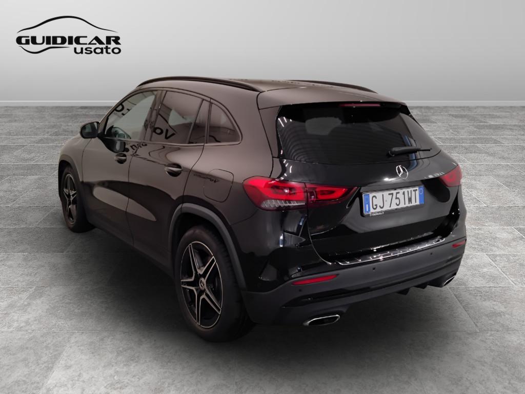 Mercedes-Benz GLA-H247 2020 - GLA 220 d Premium 4matic auto