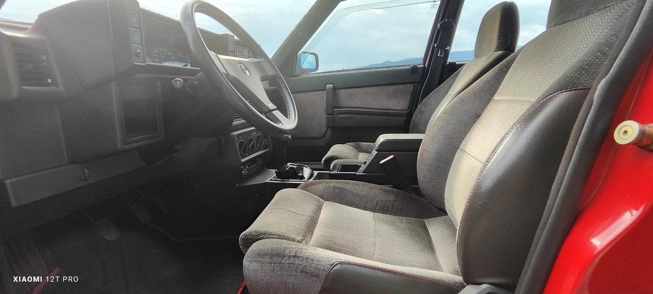 Alfa Romeo 75 1.800 TURBO Q.V (ex ENZO JANNACCI)