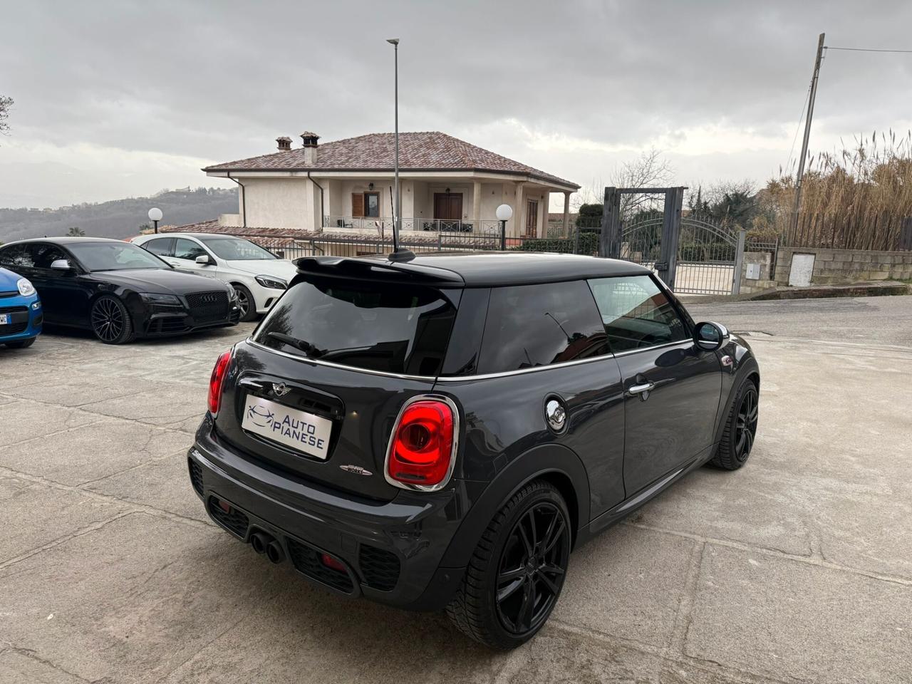 Mini John Cooper Works 2.0 231CV