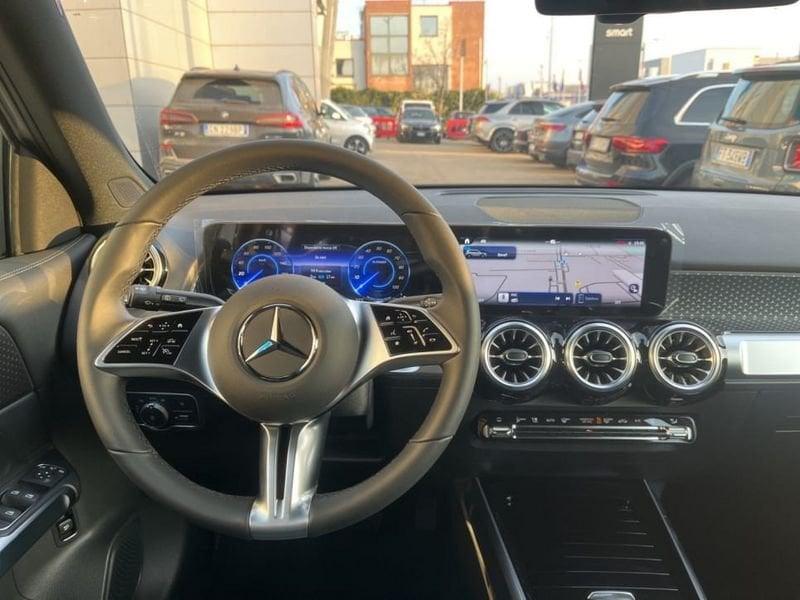 Mercedes-Benz EQB 250 + Progressive