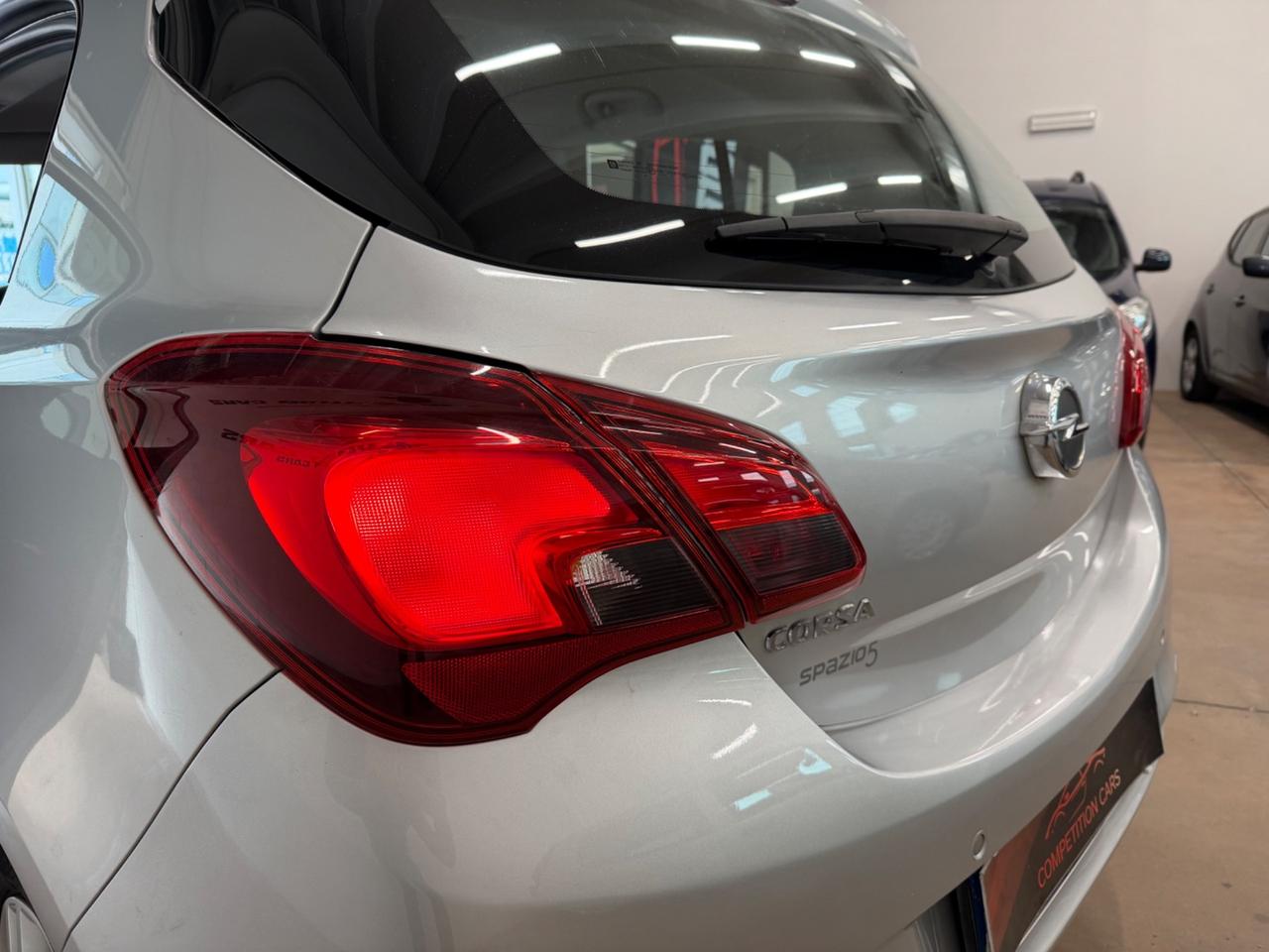 Opel Corsa 1.4 90CV GPL Tech 5 porte Innovation