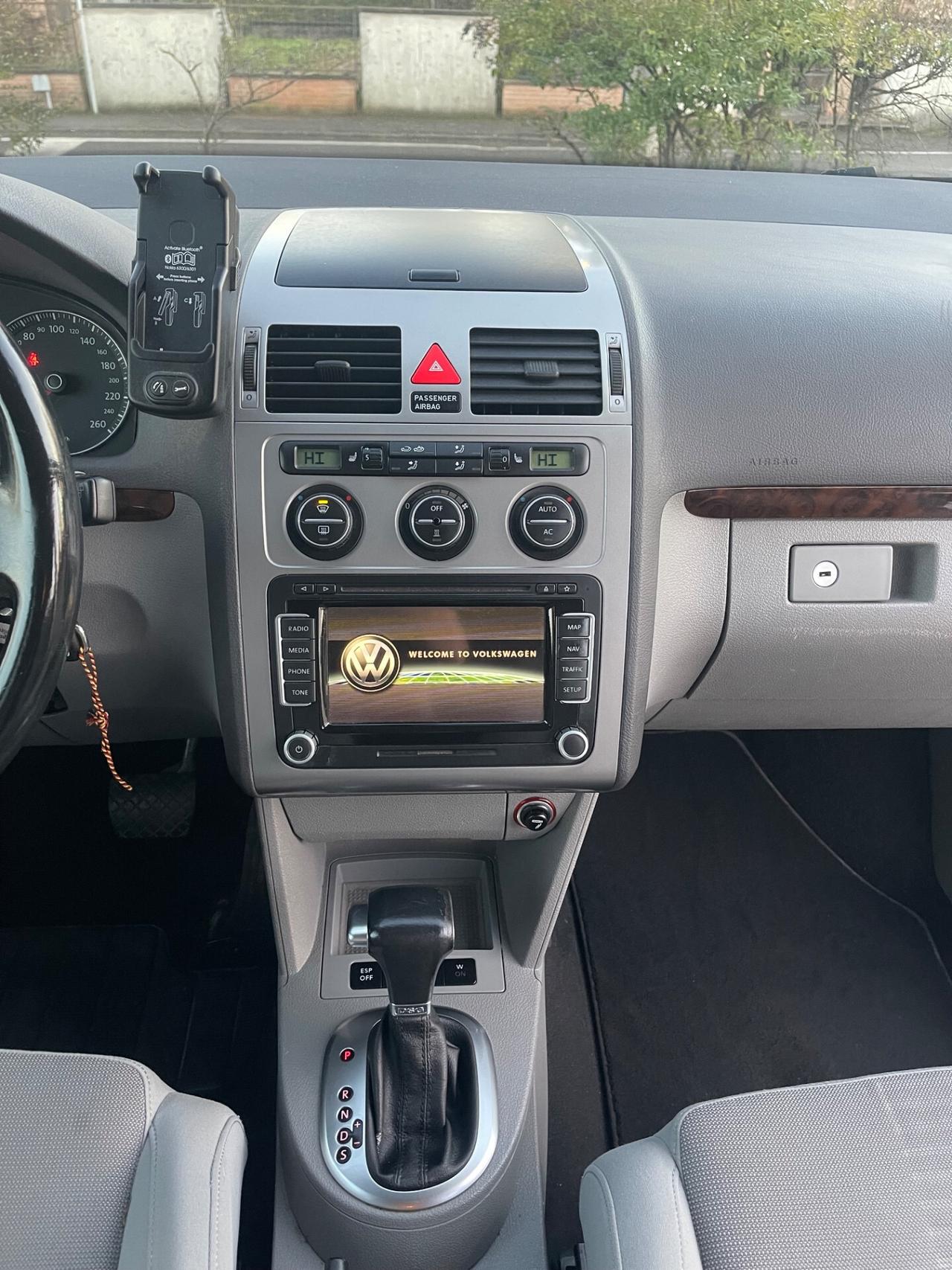 Volkswagen Touran 1.9 TDI 105CV DPF DSG Trendline