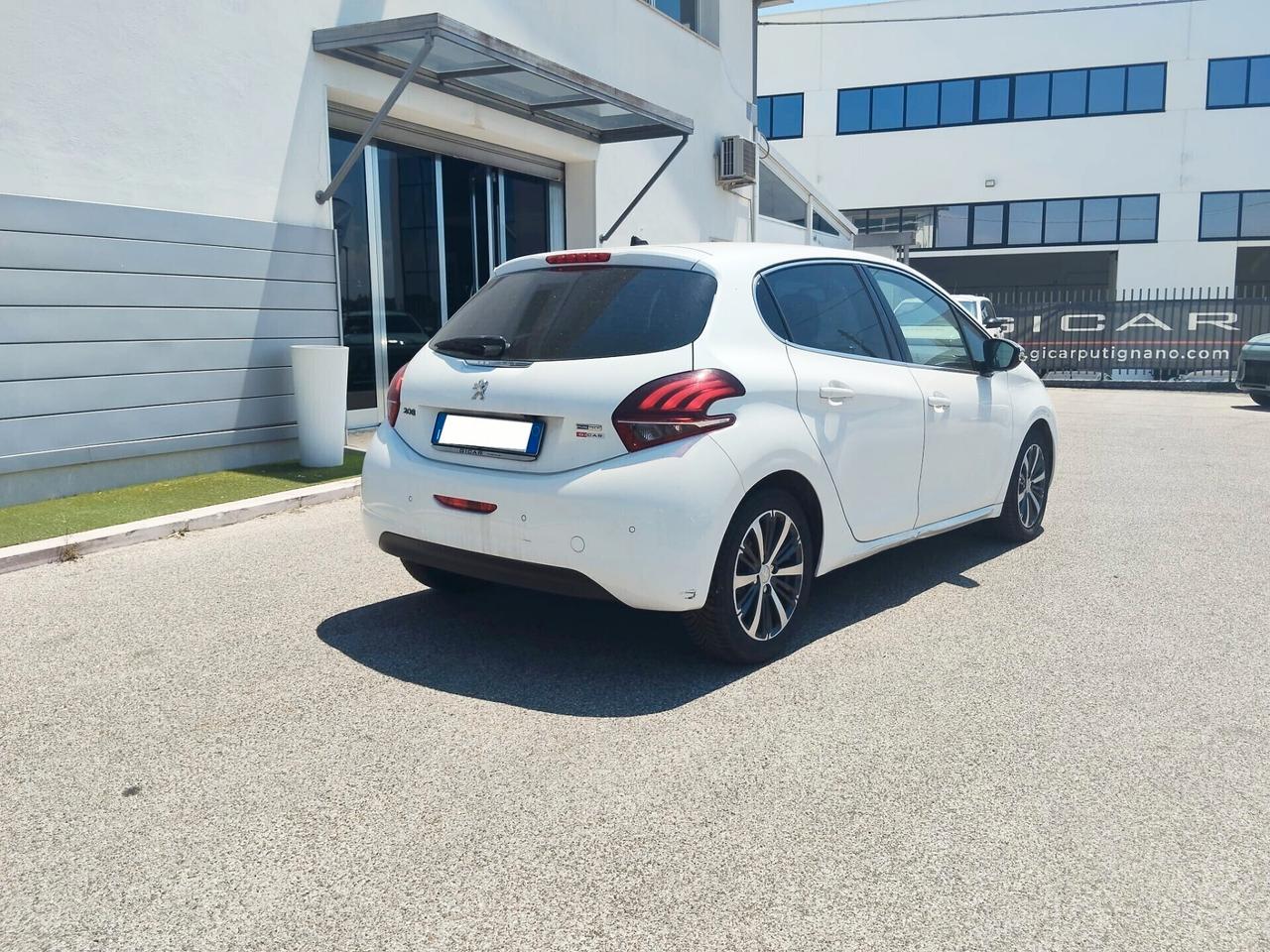Peugeot 208 PureTech Turbo 110 EAT6 S&S 5 porte Allure automatica