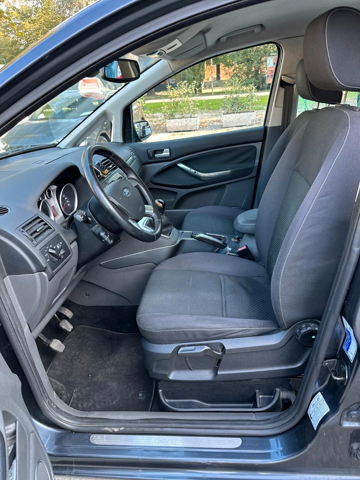 Ford C-Max 1.6 TDCi (110CV) Titanium