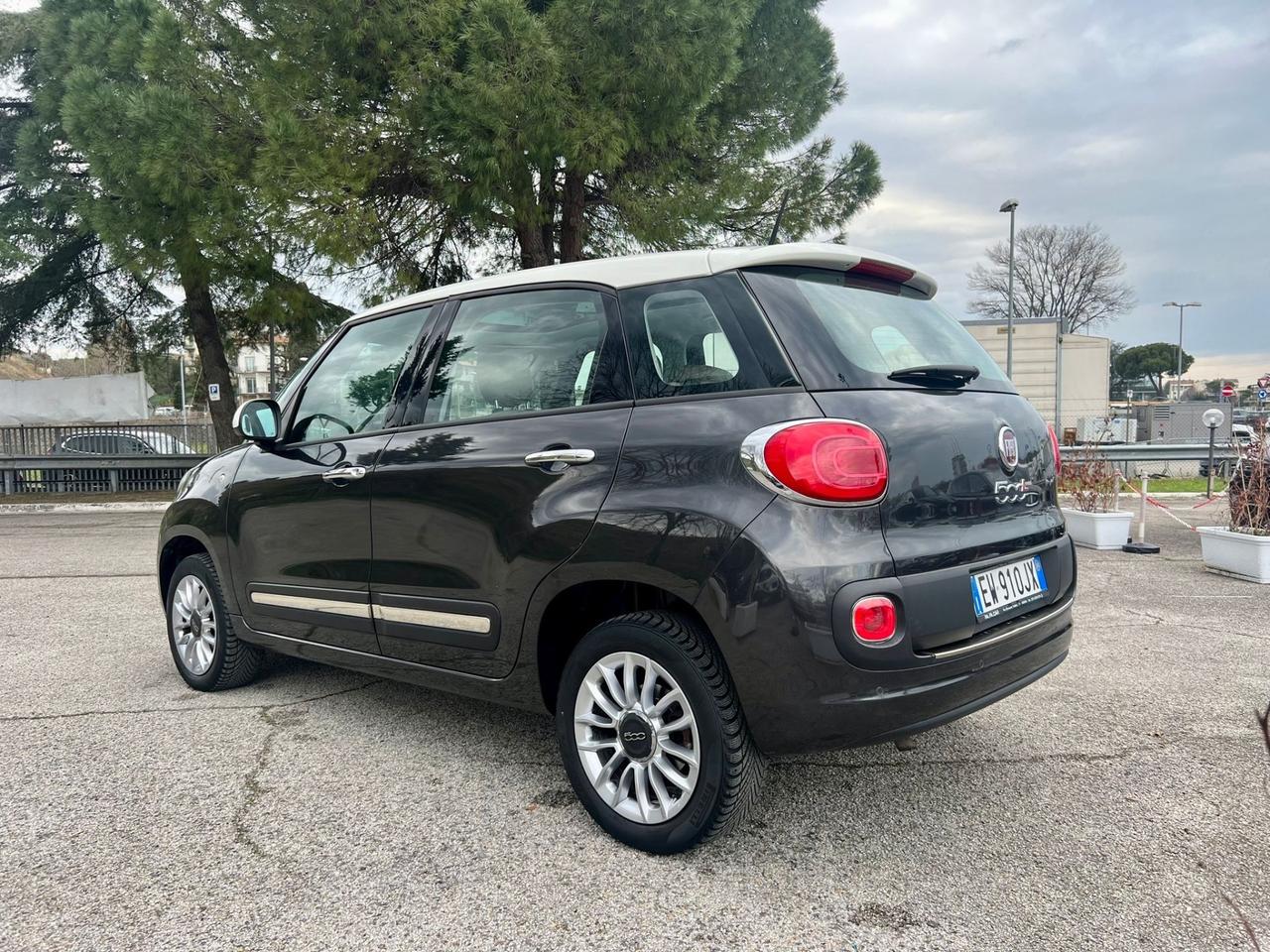 Fiat 500L 0.9 TwinAir Turbo Natural Power Lounge