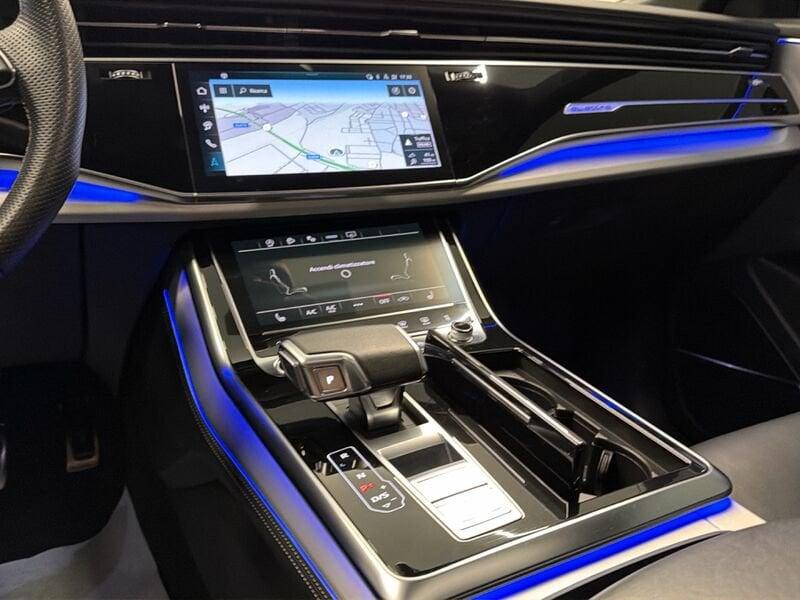 Audi Q8 Q8 50 TDI MHEV S LINE EDITION QUATTRO TIP. 286CV