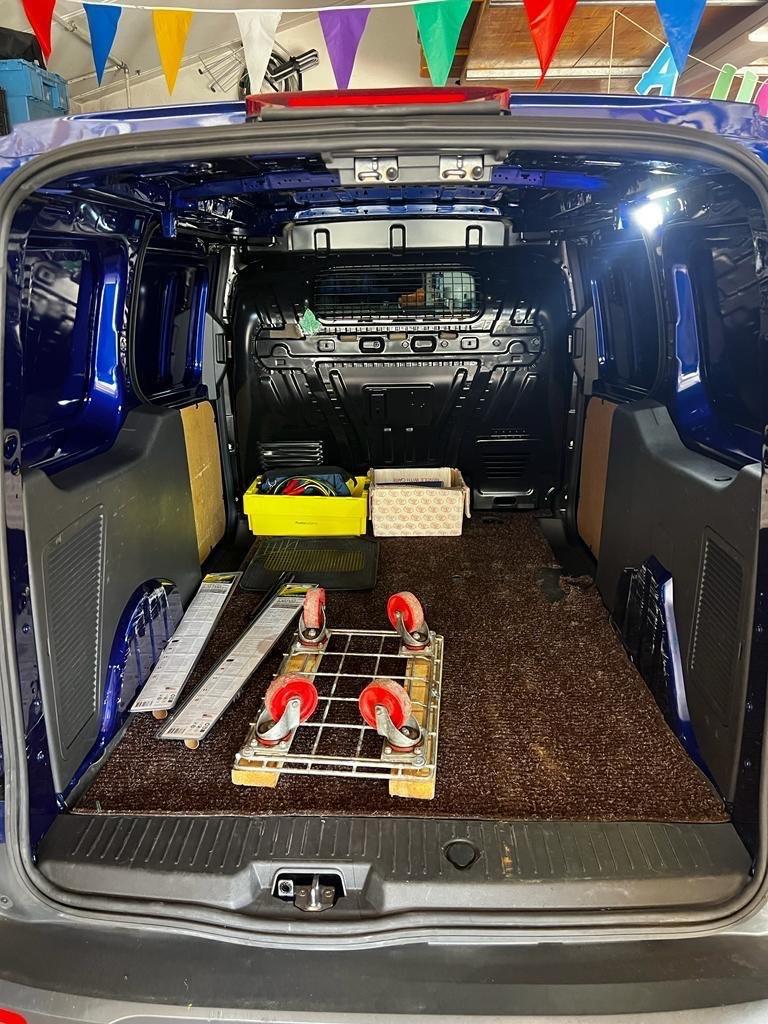 Ford Transit Connect 200 1.5 TDCi 120 CV PC aut. Furgone Entry