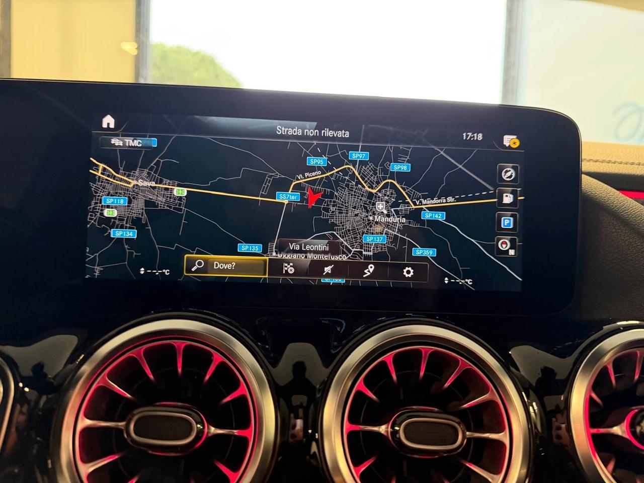 MERCEDES-BENZ GLA 220D PREMIUM 2.0 190CV 4MATIC TETTO NAVI CAM ANNO 2023