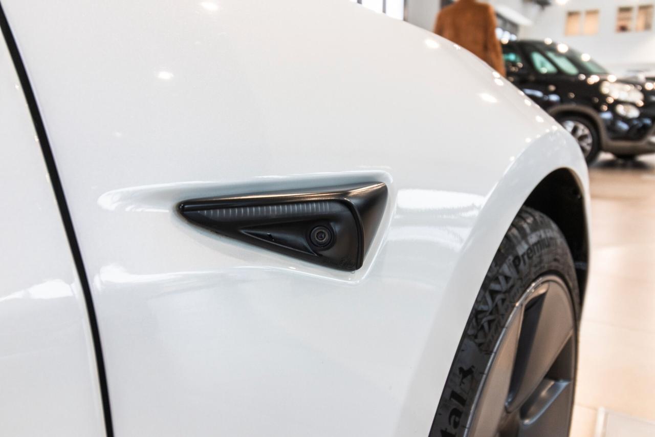 Tesla Model 3 Long Range Dual Motor AWD